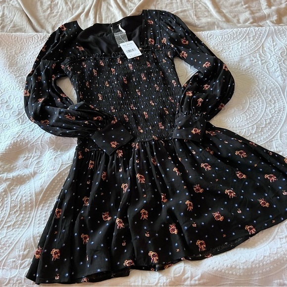 FREE PEOPLE Black Two‎ Faces Smocked Floral Combo Small Casual Dress NWT - Picture 5 of 8
